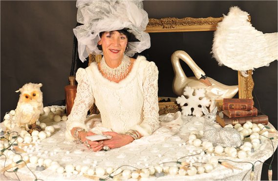 Dickens Waarzegster te boeken bij www.kwekel-evenementen.nl