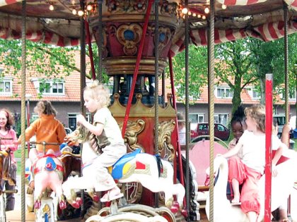 Nostalgische Mini Kermis te boeken bij www.kwekel-evenementen.nl