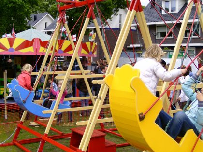Nostalgische Mini Kermis te boeken bij www.kwekel-evenementen.nl