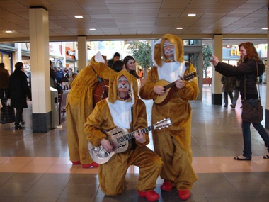 Paashazenorkest te boeken bij www.kwekel-evenementen.nl