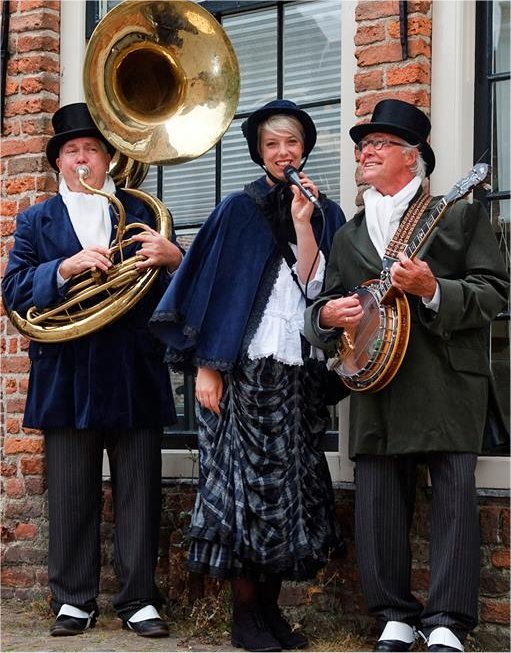 Dixieland Dickensorkest te boeken bij www.kwekel-evenementen.nl