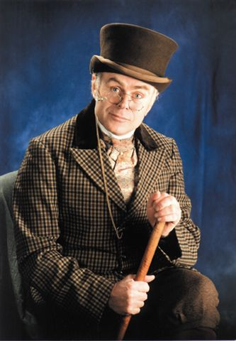 Dickensverteller te boeken bij www.kwekel-evenementen.nl